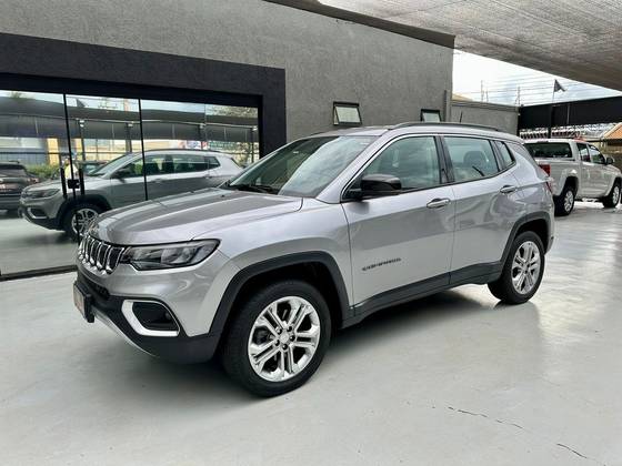 JEEP COMPASS 2.0 TD350 TURBO DIESEL LONGITUDE AT9 JEEP COMPASS 2.0 TD350 TURBO DIESEL LONGITUDE AT9